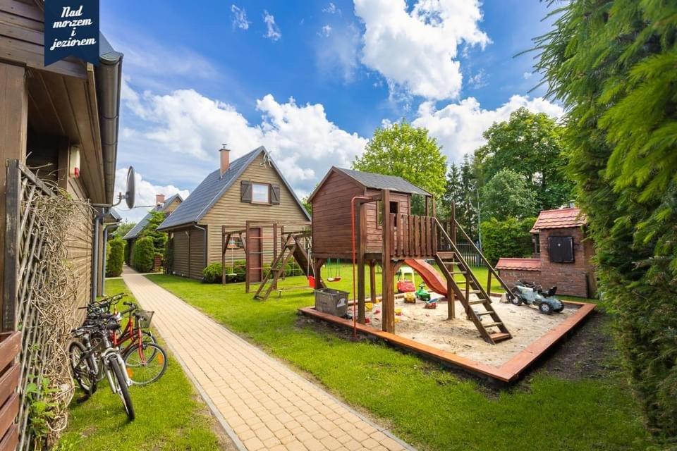 Całoroczne Domki Nad Morzem I Jeziorem Jezierzany Zewnętrze zdjęcie